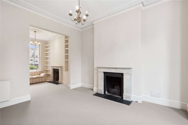 Westcroft Square, London, W6 0TA - Photo 1