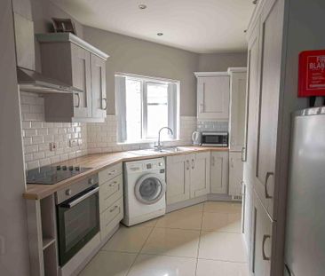 21 Church Street, Dromore, BT78 3DX - Photo 2