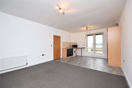11, Tudor Way, Beeston, Leeds, West Yorkshire, LS11 8LR - Photo 3