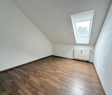 Fixe Besichtigung Di 23.06 um 17.00 Uhr! Günstige 4-Zimmer Mietwohn... - Photo 5