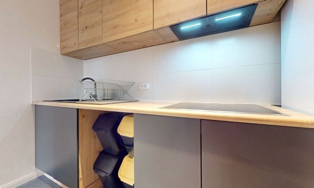 Warszawa, Bielany, Kasprowicza - Zdjęcie 1