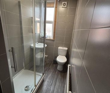 4 bedroom house to rent - Photo 3