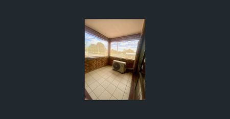 Spacious Two Bedroom Unit Offering Easy Living and Great Value! - Photo 2