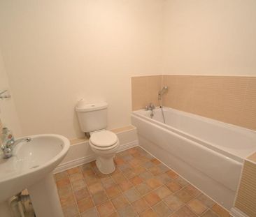 2 bedroom apartment to rent - Photo 6