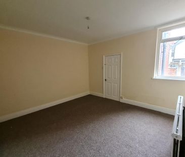 Owston Road, Doncaster, Carcroft - Photo 2