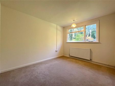 3 bedroom bungalow to rent - Photo 2