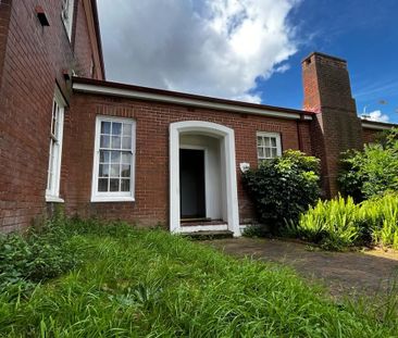 Conveniently located boarding house in the heart of Concord - Photo 6