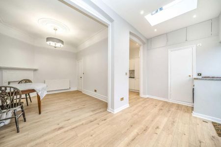 3 bedroom terraced house to rent - Photo 4