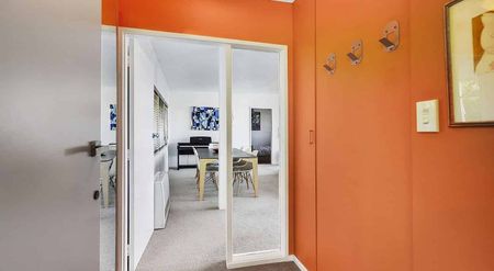 Harbour Views, Double Glazed & Garage - Photo 5