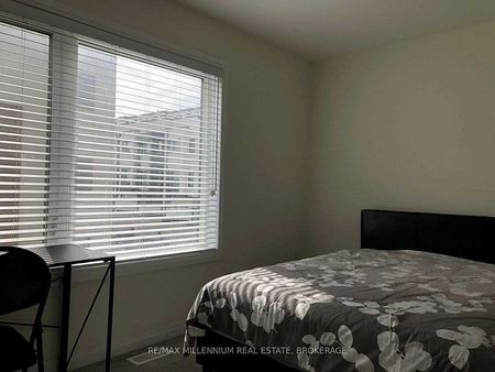 For Lease - 257 Downsview Park Boulevard, Toronto, Ontario - Photo 4