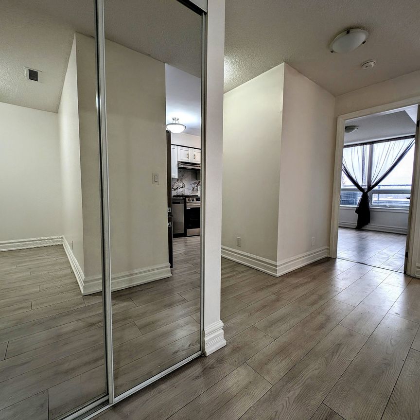 For Lease - 1 De Boers Drive Unit# 506, Toronto, Ontario - Photo 1