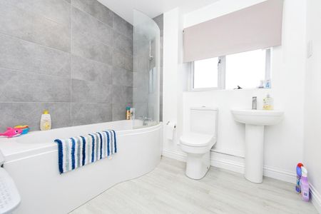 Fourth Avenue, Sudbury, Glemsford - Photo 5