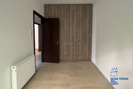 Ενοικίαση κατοικίας, 136 τ.μ., Γλυφάδα, 2.100 € - Photo 4