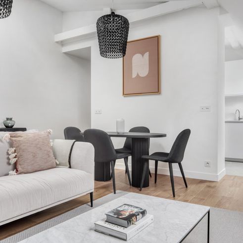 Rue de Rivoli - Photo 1