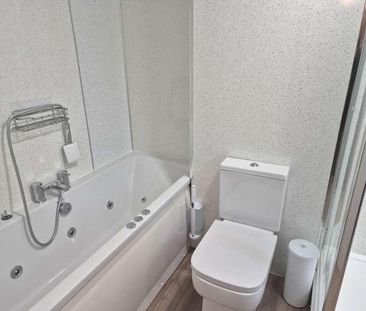 Lint Brae, Stewarton, KA3 - Photo 5