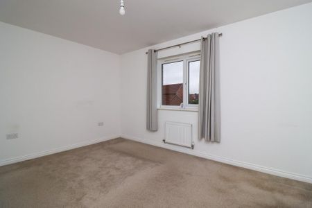 2 bedroom semi-detached house to rent - Photo 5