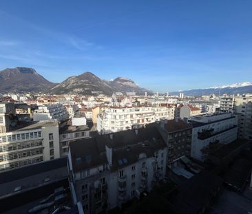 Location Appartement 2 pièces 52m² GRENOBLE 38000 - Photo 1