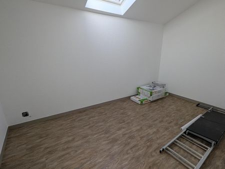 Location Appartement 2 pièces 43m² CLERMONT FERRAND 63100 - Photo 3