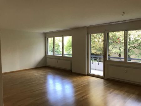 2.5 Zimmer, 85 m², 1. Stock - Foto 2