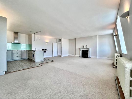 Heene Terrace, Worthing - Photo 1