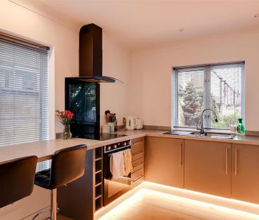 1 bedroom flat to rent - Photo 5