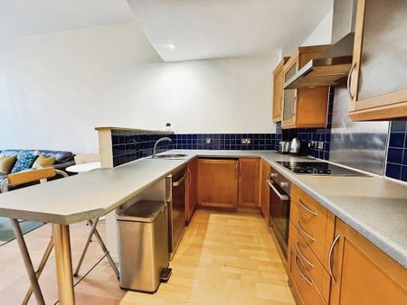 1 bedroom flat to rent - Photo 4