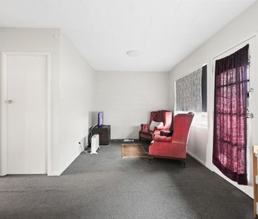 2/169 Nixon Street, Hamilton East — - Photo 4