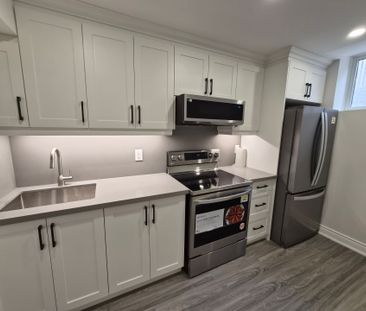 For Lease - 31 Shiff Crescent, Brampton, Ontario - Photo 4