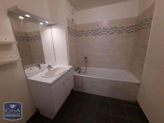 Appartement à louer 2 pièces 42m² - Photo 1