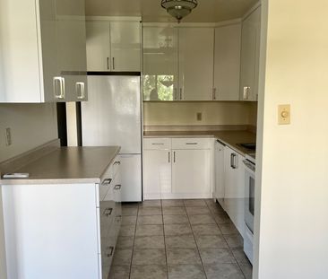 For Lease - 131 Edgehill Drive Unit# N11, Barrie, Ontario - Photo 6