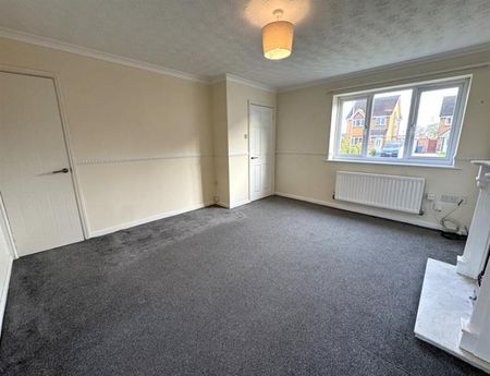3 Bedroom Semi Detached To Let - Photo 2