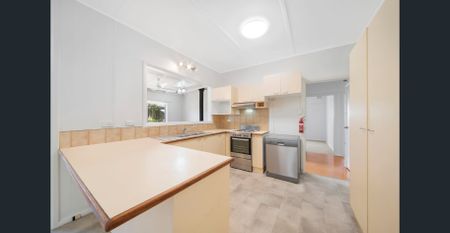Single Level Family Home in Hornsby North Catchment Area - Photo 5