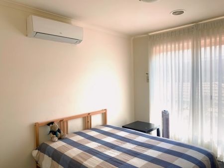 3 Bed, 2 Bath - Photo 5