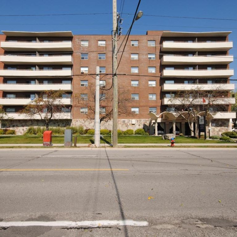 Confederation Square 2 Apartments - Photo 1