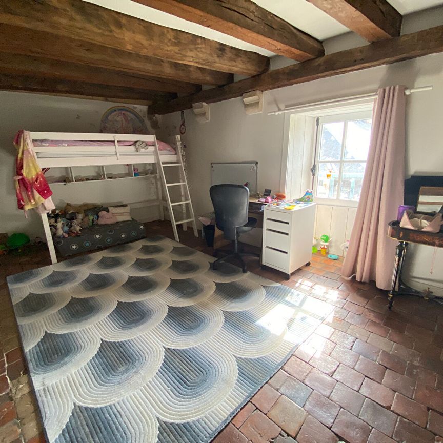 Location Appartement 4 pièces 133m² - Photo 1