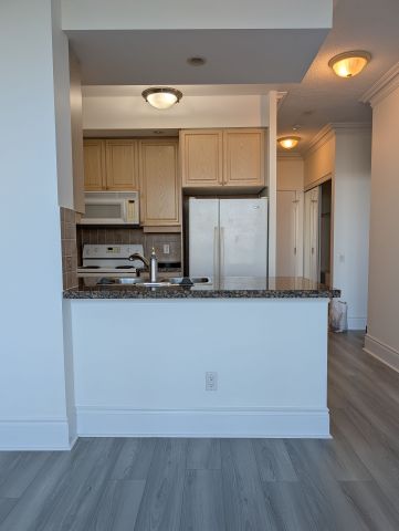 For Lease - 10 Northtown Way Unit# Sph14, Toronto, Ontario - Photo 5