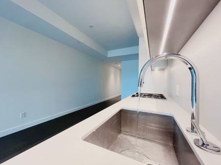 For Lease - 81 Wellesley Street Unit# 1606, Toronto, Ontario - Photo 3