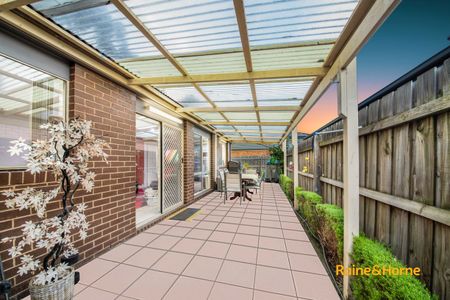 27 Pharaoh Drive, Cranbourne, VIC 3977 - Photo 5