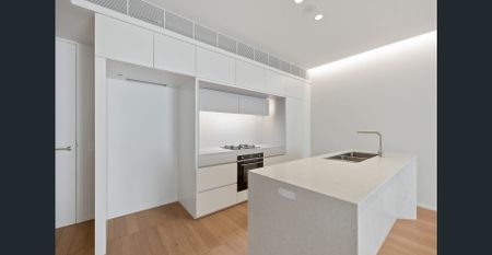 A Unique Fusion of Luxury & Convenience - Photo 3