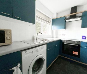 Studio to rent - Photo 5