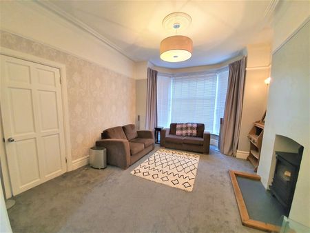 Room in a Shared House, Denstone Road, M6 - Photo 3