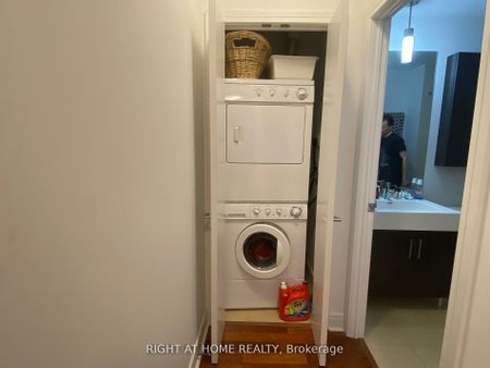 Vu Condos and Lofts , #N611 - Photo 2