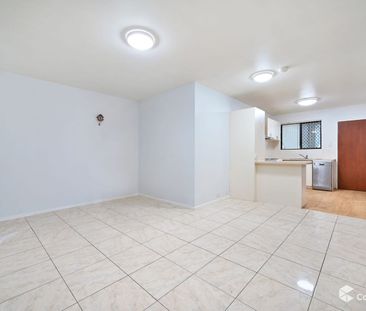 Ground Floor Riverside - Photo 3