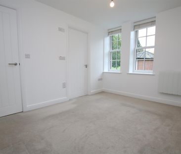 2 bed Flat for let - Photo 1