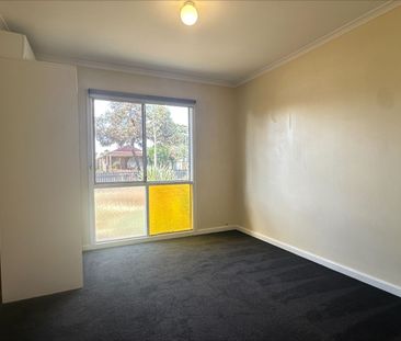 7 Holmes Street, Kalgoorlie - Photo 3