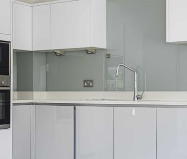 2 bed Flat for rent - Photo 6
