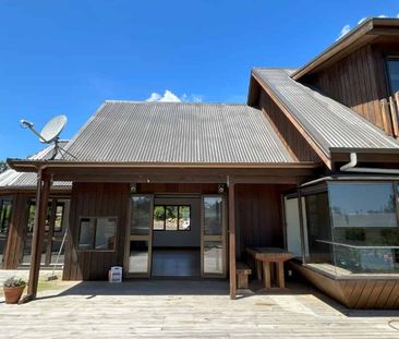 Welcome to Your New Quirky Home - Photo 4