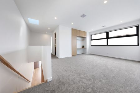 10A Florence St, Ormond VIC 3204 - Townhouse For Rent | Domain - Photo 4