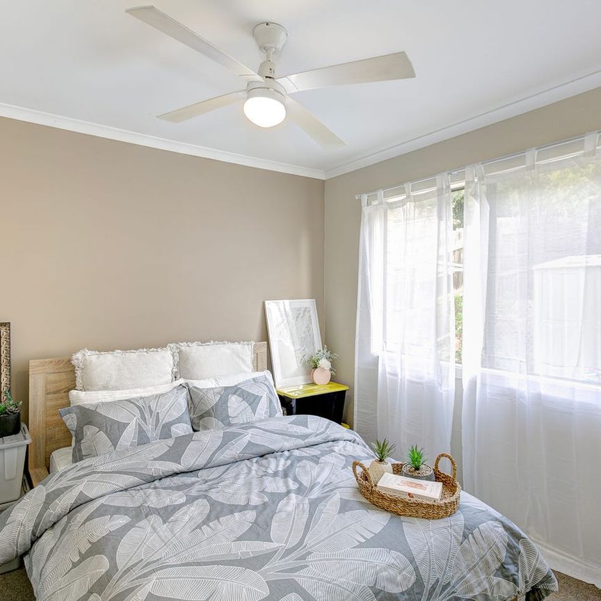 Warm Family Home - Photo 1