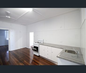 3/6 Bulcock Street, Caloundra, Qld 4551 - Photo 6